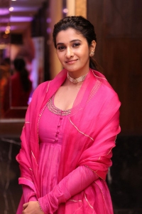 Actress Priya Bhavani Shankar in Dark Pink Salwar Kameez Photos