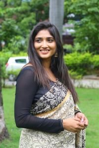 Actress Priya Vadlamani Saree Photos @ Veeranjaneyulu Viharayatra Trailer Launch