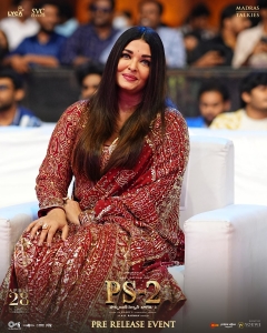 Aishwarya Rai Bachchan @ PS-2 Pre Release Event Hyderabad Photos