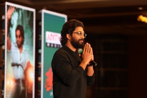 Allu Arjun @ Pushpa Bangalore Press Meet Pictures