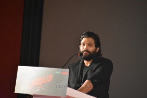 Allu Arjun @ Pushpa Press Meet Chennai Stills