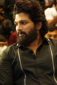 Allu Arjun @ Pushpa Press Meet Hyderabad Photos