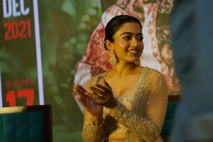 Rashmika Mandanna @ Pushpa Press Meet Hyderabad Photos