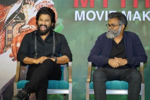 Allu Arjun, Sukumar @ Pushpa Press Meet Hyderabad Photos