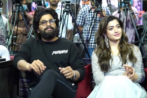 Allu Arjun, Rashmika Mandanna @ Pushpa Movie Thanks Meet Photos