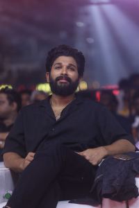 Allu Arjun @ Pushpa's WILDFIRE Event Chennai Photos