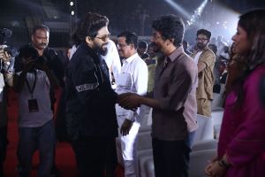 Allu Arjun, Nelson @ Pushpa's WILDFIRE Event Chennai Photos