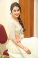 Actress Raashi Khanna Hot Looking Photo Gallery