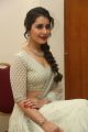 Actress Raashi Khanna Hot Looking Photos