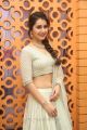 Actress Raashi Khanna New Photos