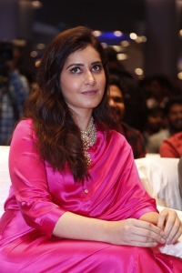 Thank You Movie Actress Raashi Khanna Images in Pink Dress