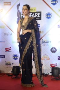 Actress Raashii Khanna Photos @ Filmfare Awards South 2024 Red Carpet