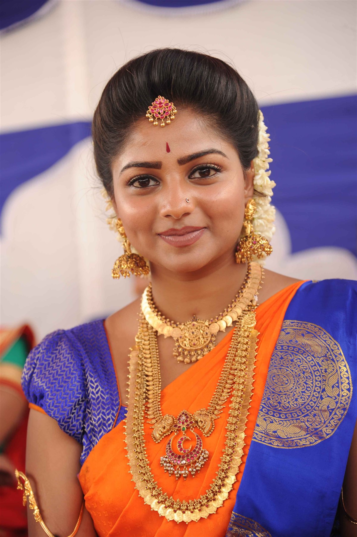 Kannada Actress Rachita Ram Hd Images Photos  New Movie -6548