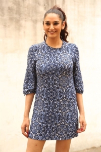 Telugu Actress Ragini Dwivedi Latest Pictures