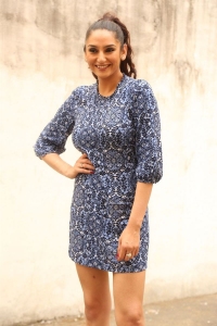 Actress Ragini Dwivedi Latest Pictures