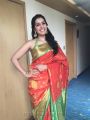 Telugu Actress Rashi Khanna New Pics