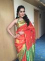 Telugu Actress Raashi Khanna New Pics