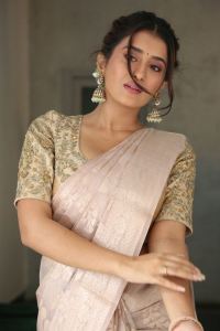 Actress Rashi Singh Cute Saree Photos