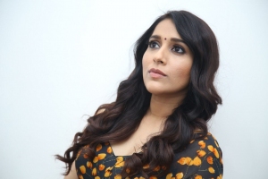 Bomma Blockbuster Movie Heroine Rashmi Gautam New Stills