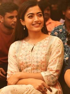 Aadavallu Meeku Joharlu Heroine Rashmika Photos