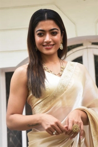 Actress Rashmika Pictures @ Pushpa Movie Interview