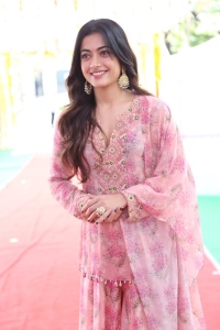 Rainbow Movie Actress Rashmika Mandanna Cute Pics