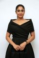 Actress Regina Photos @ Saravanan Irukka Bayamaen Press Meet