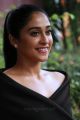 Saravanan Irukka Bayamaen Heroine Regina Cassandra Photos