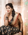 Tamil Actress Reshma Saree Photoshoot Images