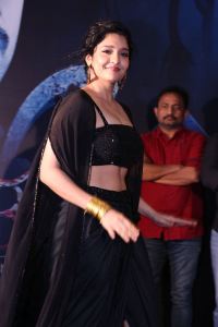 Valari Movie Actress Ritika Singh Latest Pics