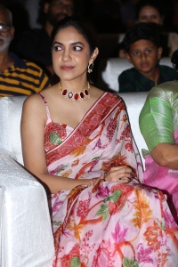 Oke Oka Jeevitham Movie Actress Ritu Varma Saree Pics