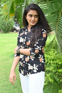 Actress Roopa Koduvayur Stills @ Ulta Palta Song Launch