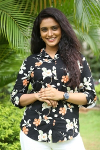 Mr Pregnant Movie Heroine Roopa Koduvayur Stills