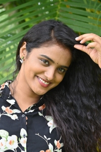 Mr Pregnant Movie Actress Roopa Koduvayur Stills