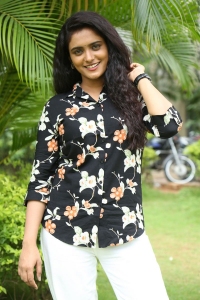 Mr Pregnant Movie Actress Roopa Koduvayur Stills