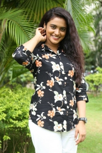 Mr Pregnant Movie Heroine Roopa Koduvayur Stills