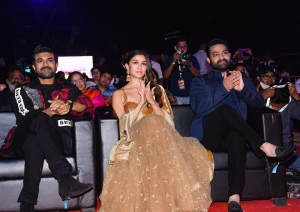 Ram Charan, Alia Bhatt, Jr NTR @ RRR Mumbai Event Pictures