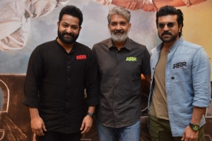 Jr NTR, SS Rajamouli, Ram Charan @ RRR Move Press Meet Hyderabad Photos