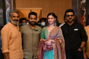 Alia Bhatt, Jr NTR, SS Rajamouli, Ram Charan @ RRR Movie Press Meet Stills