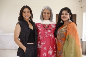 Regina Cassandra, Sunitha Tati, Nivetha Thomas @ Saakini Daakini Movie Press Meet Stills