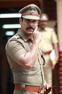 Saamy Square Movie Hero Vikram Police Photos HD