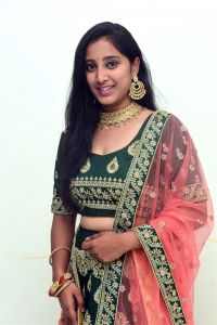 Telugu Actress Sahana Pictures @ Bari Trailer Launch