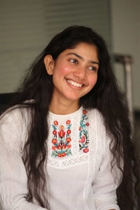 Love Story Heroine Sai Pallavi Interview Photos
