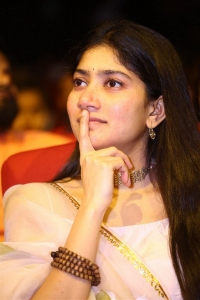 Shyam Singha Roy Heroine Sai Pallavi Cute Pictures