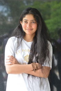 Virata Parvam Movie Actress Sai Pallavi Interview Pics