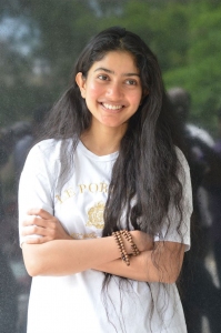 Virata Parvam Movie Actress Sai Pallavi Interview Pics