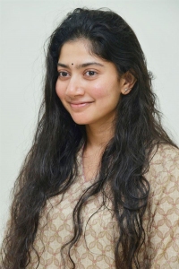 Actress Sai Pallavi New Pictures @ Virata Parvam Press Meet