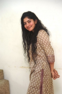 Actress Sai Pallavi New Pictures @ Virata Parvam Press Meet