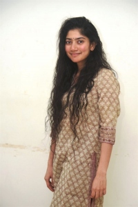 Actress Sai Pallavi New Pictures @ Virata Parvam Press Meet