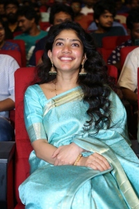 Virata Parvam Movie Heroine Sai Pallavi Cute Saree Stills